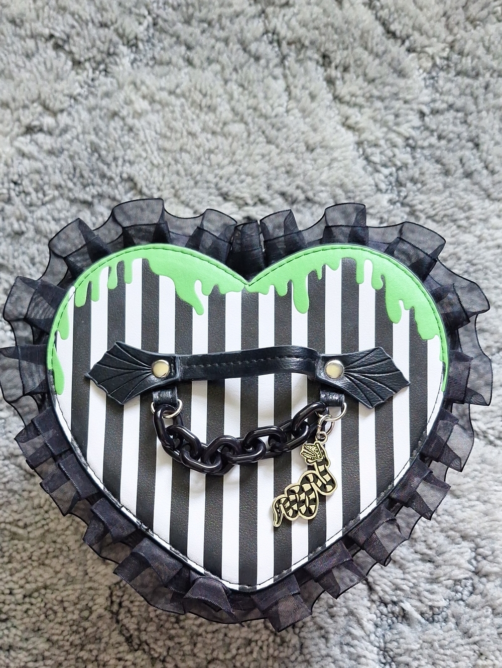 Beetlejuice Heart Shaped Makeup Bag By Bioworld Merch.